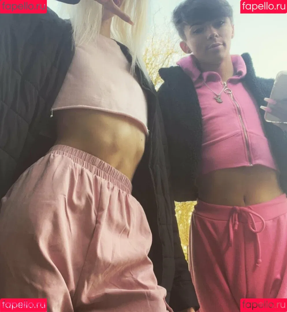 dolladills Onlyfans Photo Gallery 