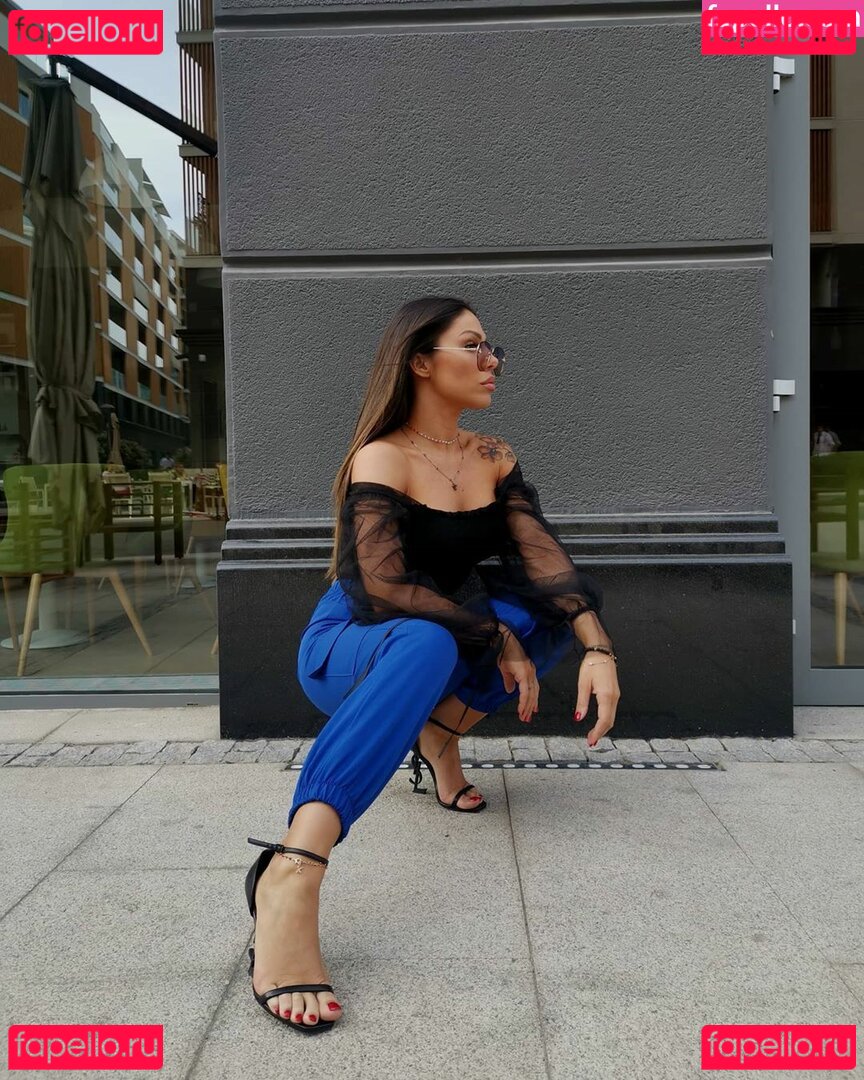 Sandra Afrika Nude Onlyfans Photo 15