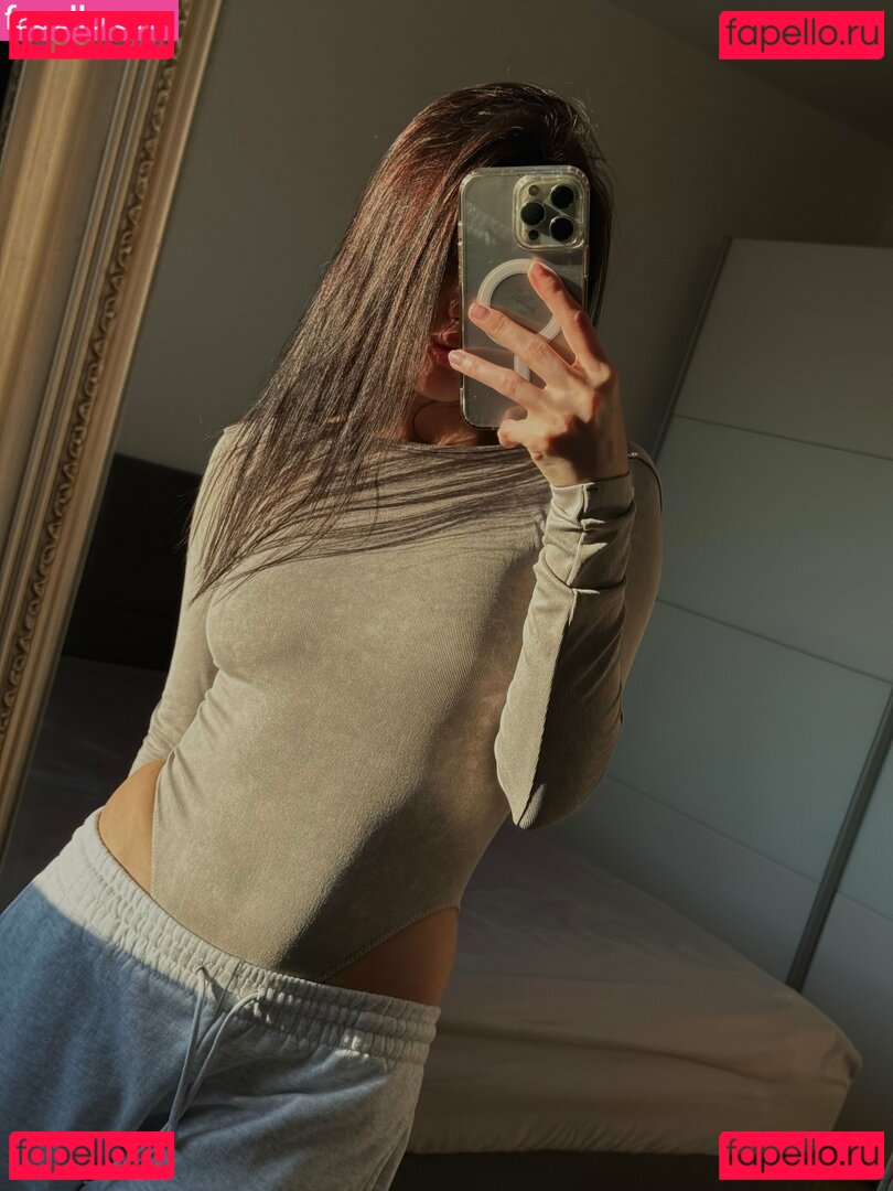 tinatiina Nude Onlyfans Photo 4