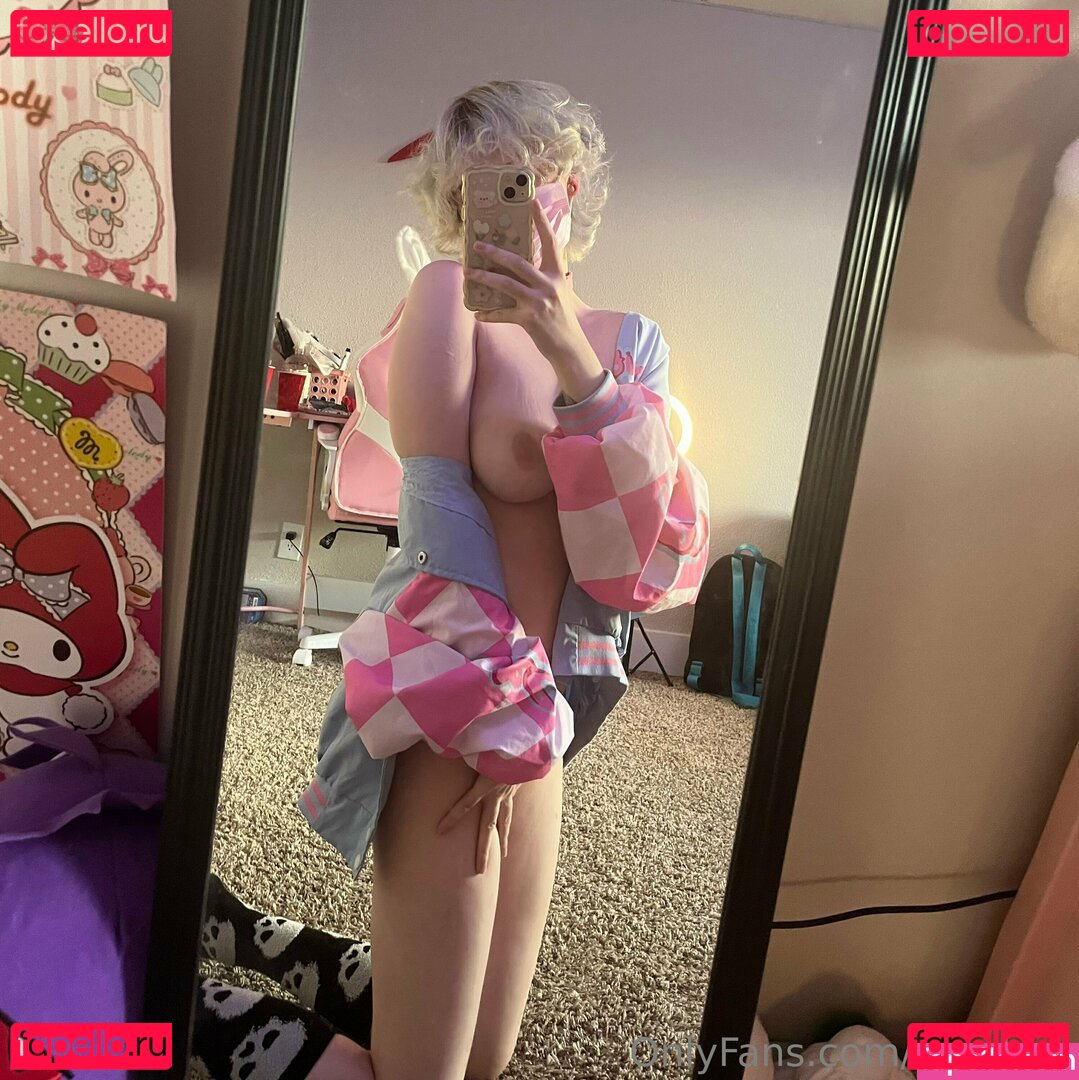 erenbun Nude Onlyfans Photo 32