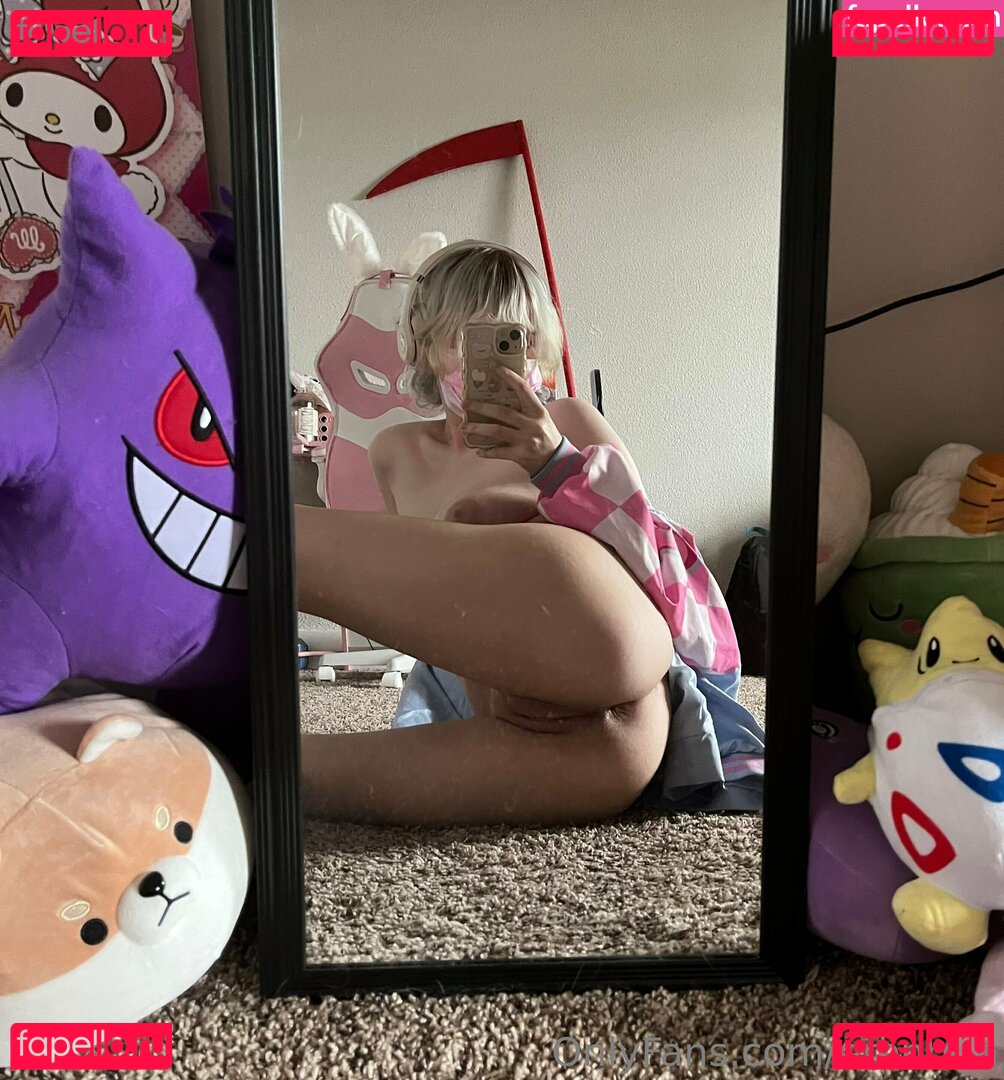 erenbun Nude Onlyfans Photo 12