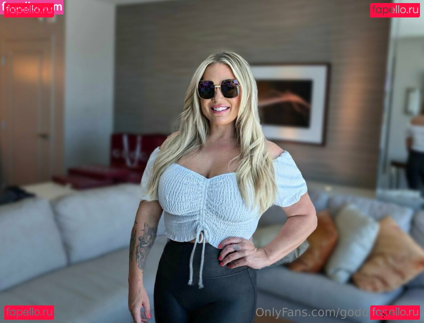 goddessnadia Nude Onlyfans Photo 4