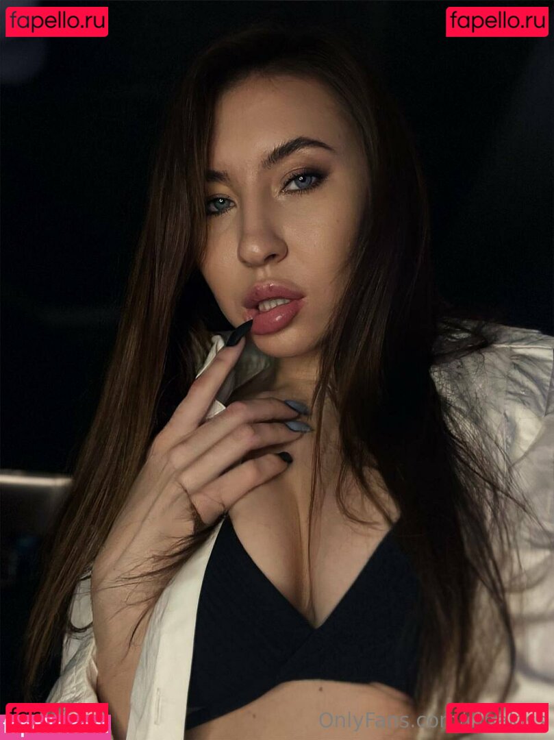 Olgakiss Nude Onlyfans Photo 22
