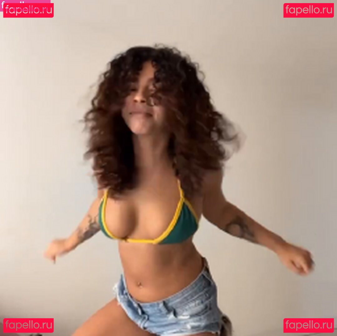 eumariart Nude Onlyfans Photo 3