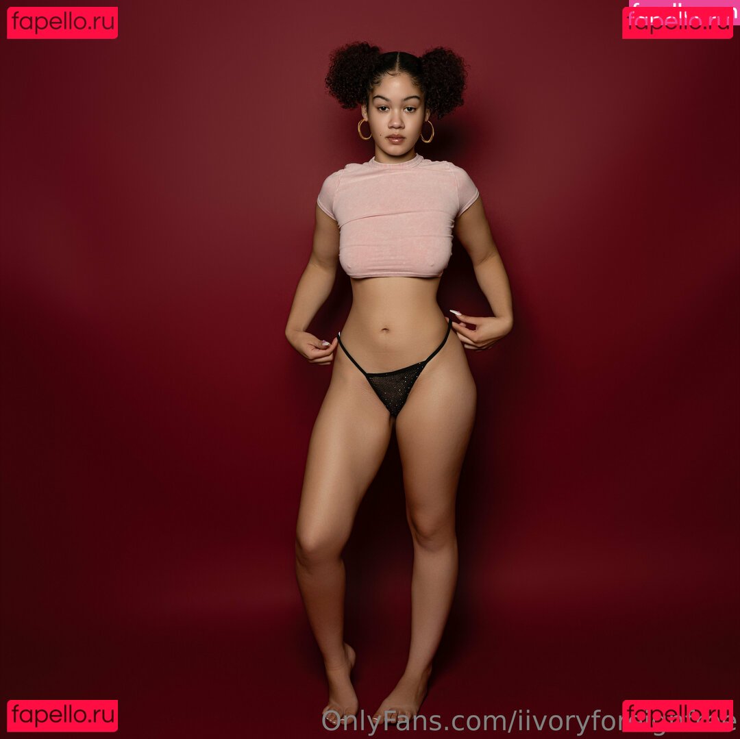 iivoryforeignfree Nude Onlyfans Photo 25