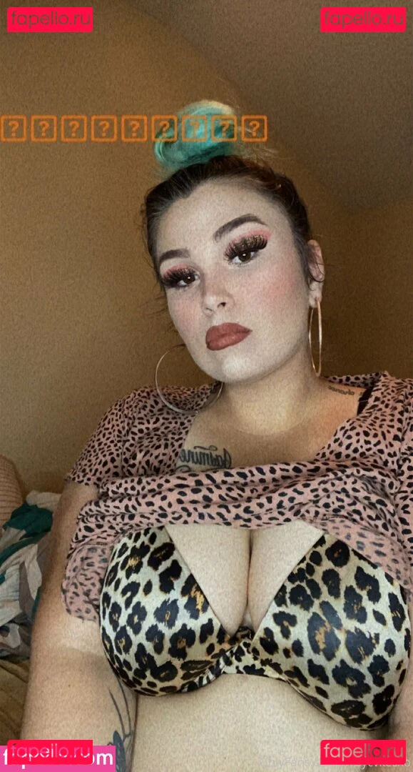 baby_vix Onlyfans Photo Gallery 