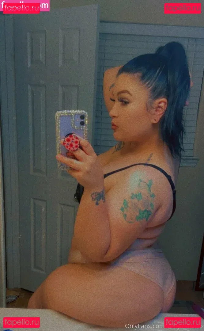 baby_vix Onlyfans Photo Gallery 