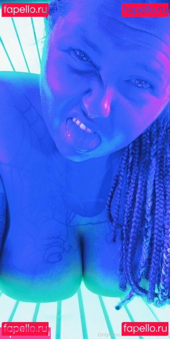 thatbadbitch420 Nude Onlyfans Photo 30