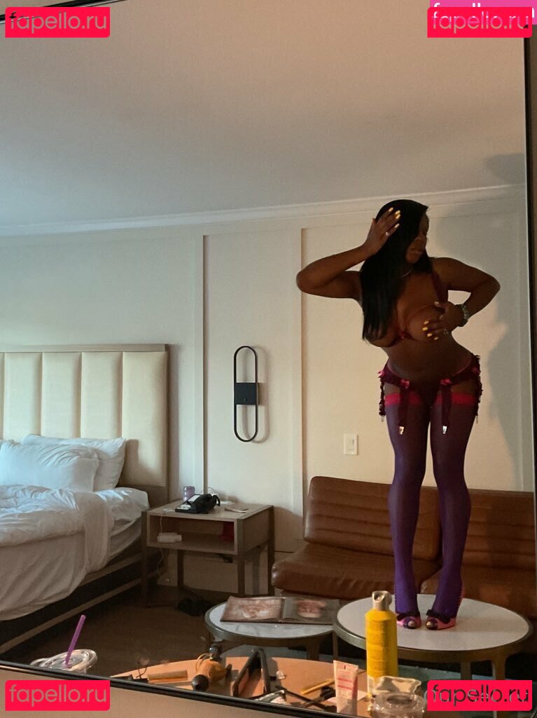 zepkins Nude Onlyfans Photo 16
