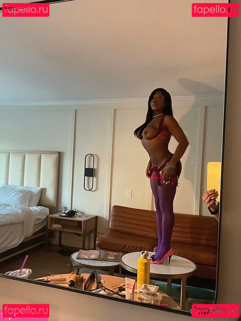 zepkins Nude Onlyfans Photo 15
