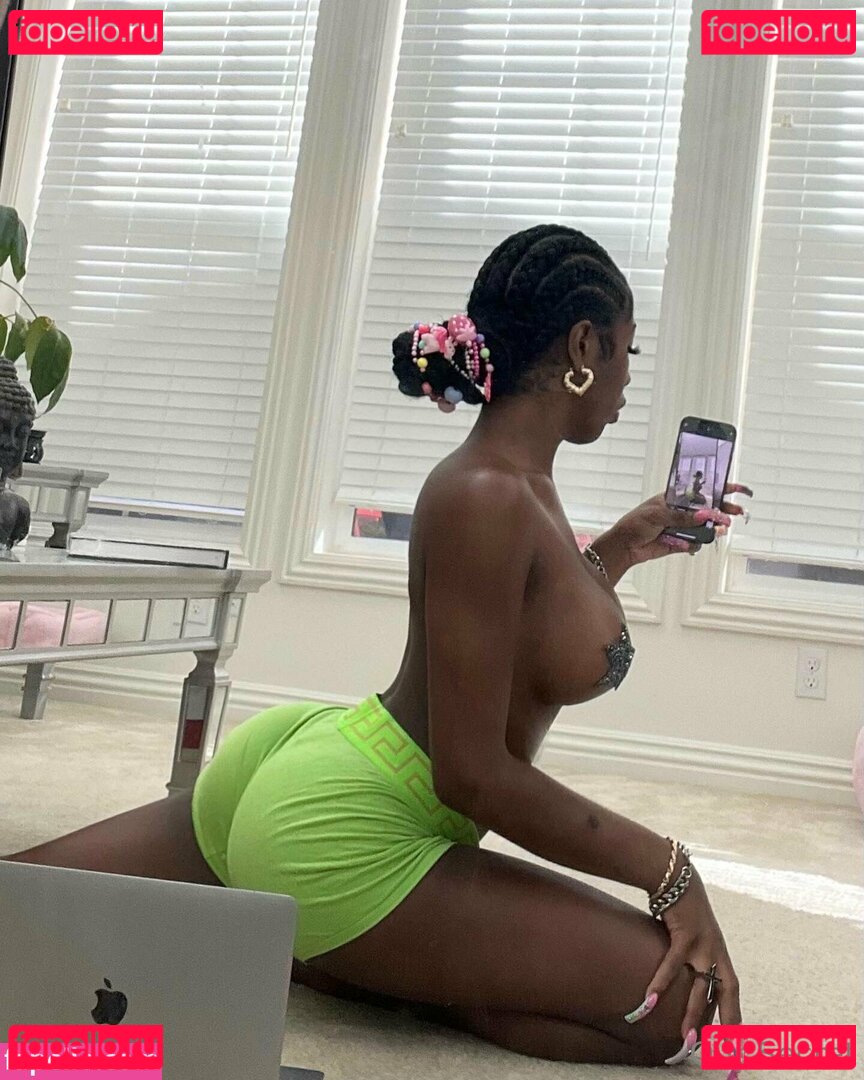 zepkins Nude Onlyfans Photo 12
