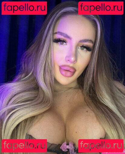varabella Nude Onlyfans Photo 19