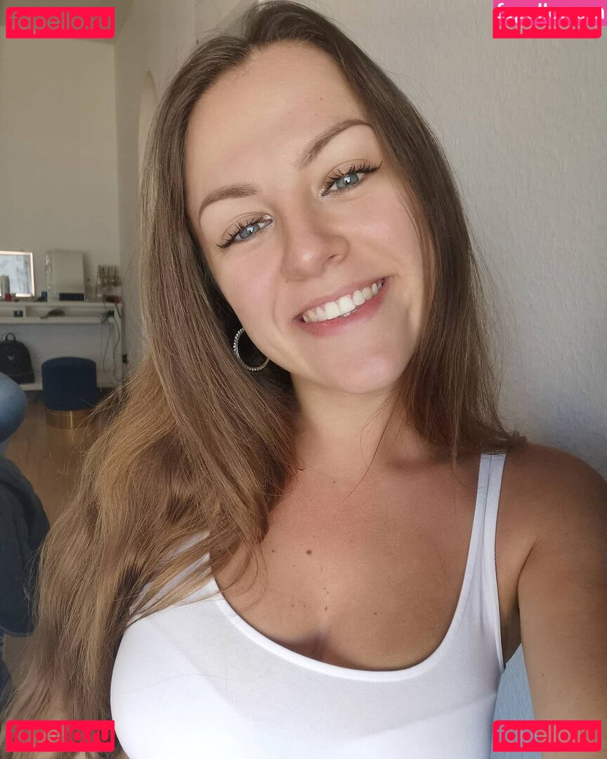 fullymira Nude Onlyfans Photo 46
