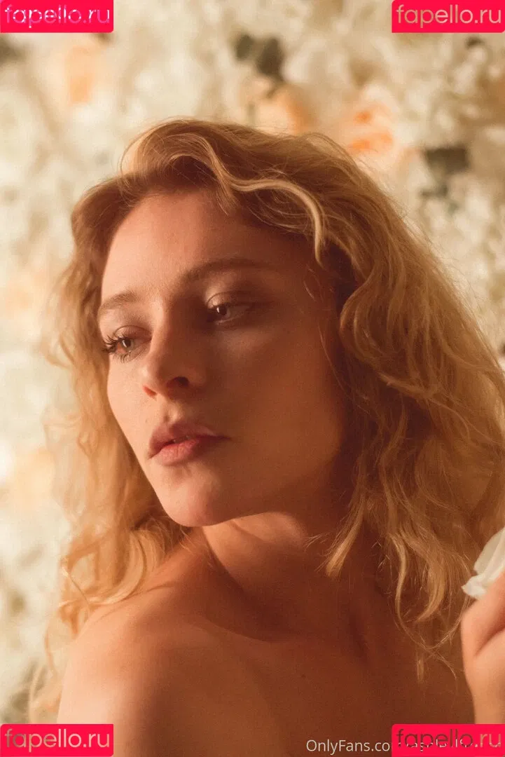 Alice Antoinette Onlyfans Photo Gallery 