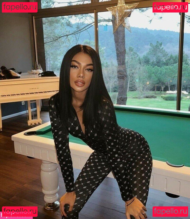 Yani Banny Nude Onlyfans Photo 30