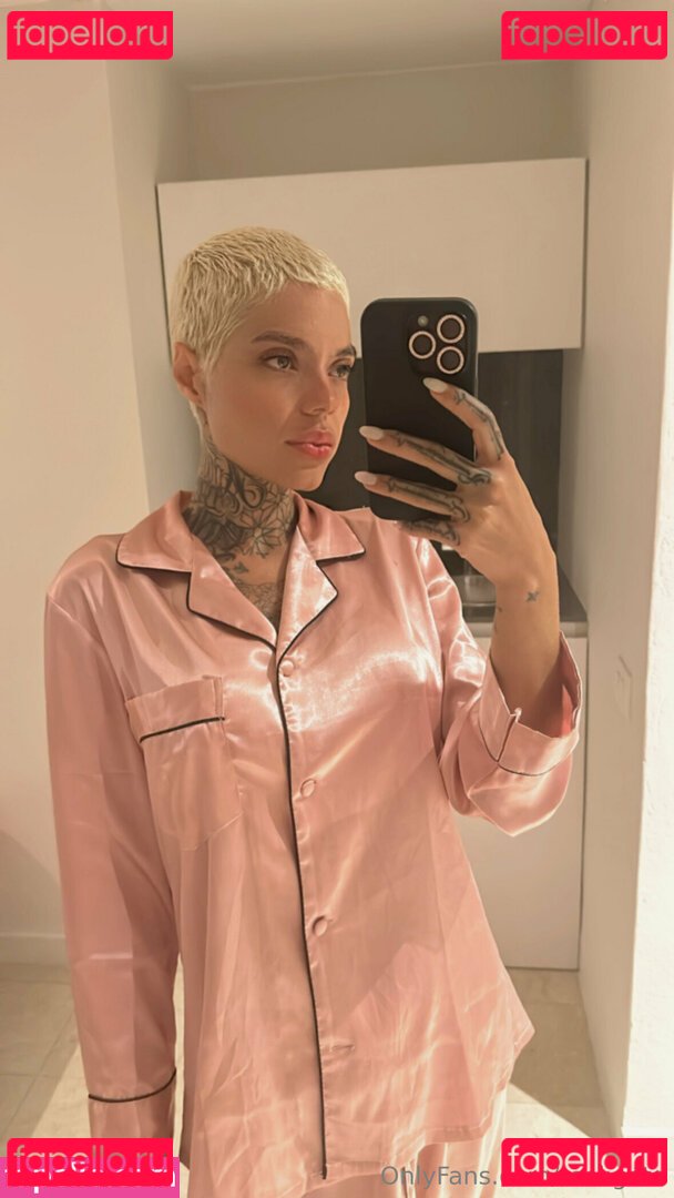 meligate Nude Onlyfans Photo 25