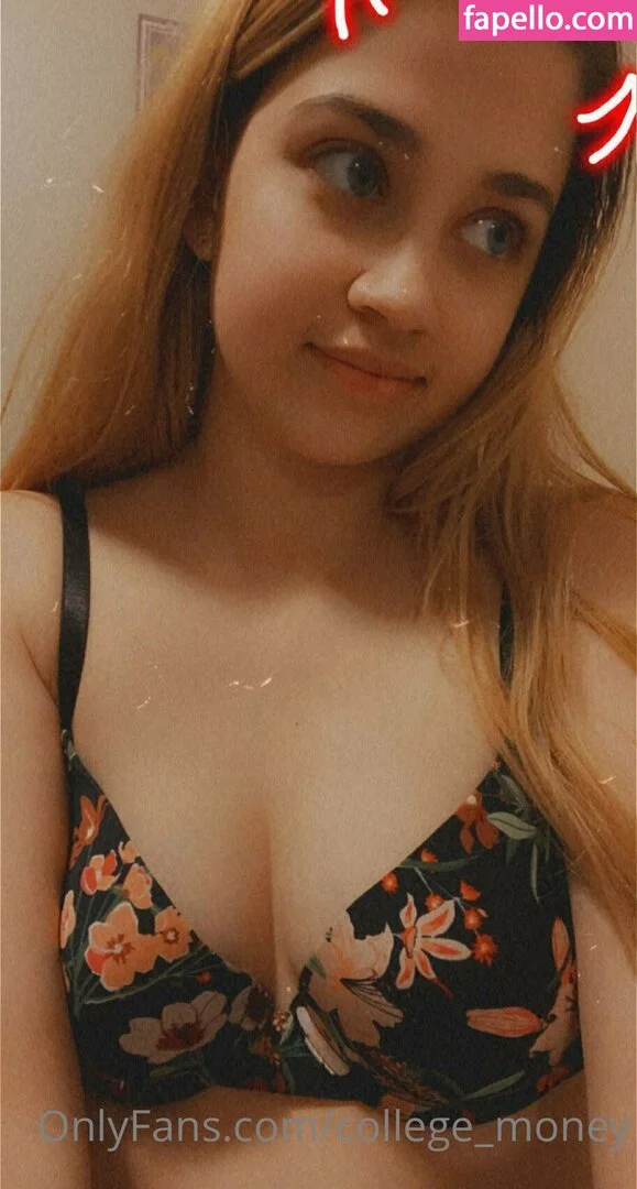 college_money Onlyfans Photo Gallery 