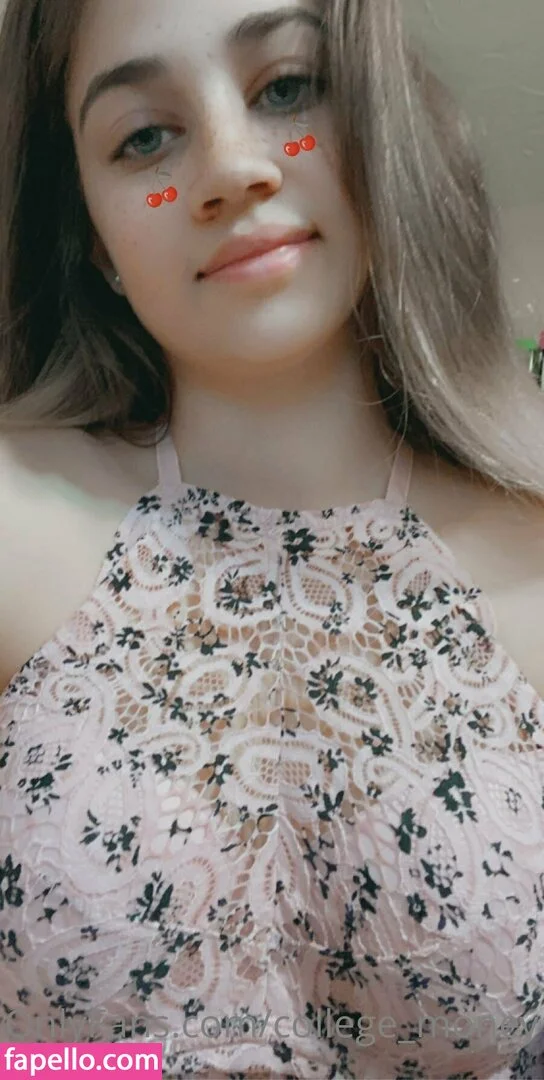 college_money Onlyfans Photo Gallery 