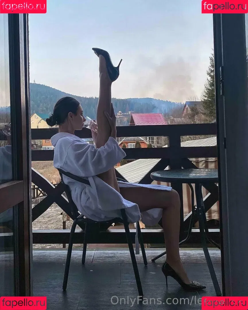 leona_aa Onlyfans Photo Gallery 
