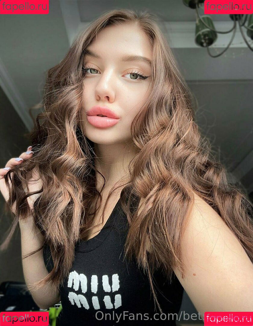 betsy_mew Onlyfans Photo Gallery 