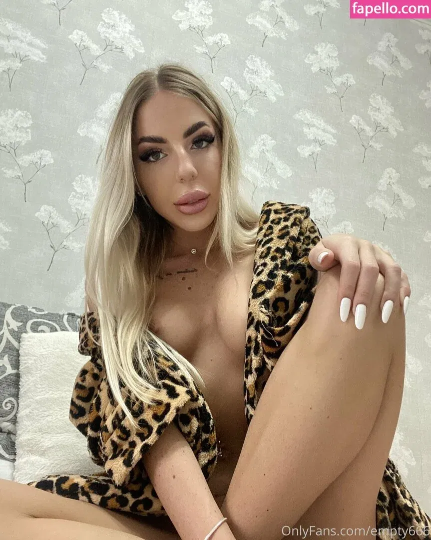 empty666 Onlyfans Photo Gallery 