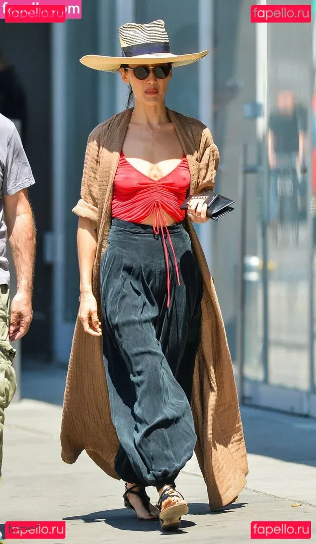 Maggie Q Onlyfans Photo Gallery 