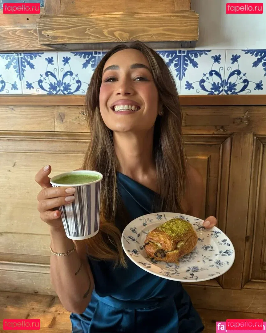 Maggie Q Onlyfans Photo Gallery 