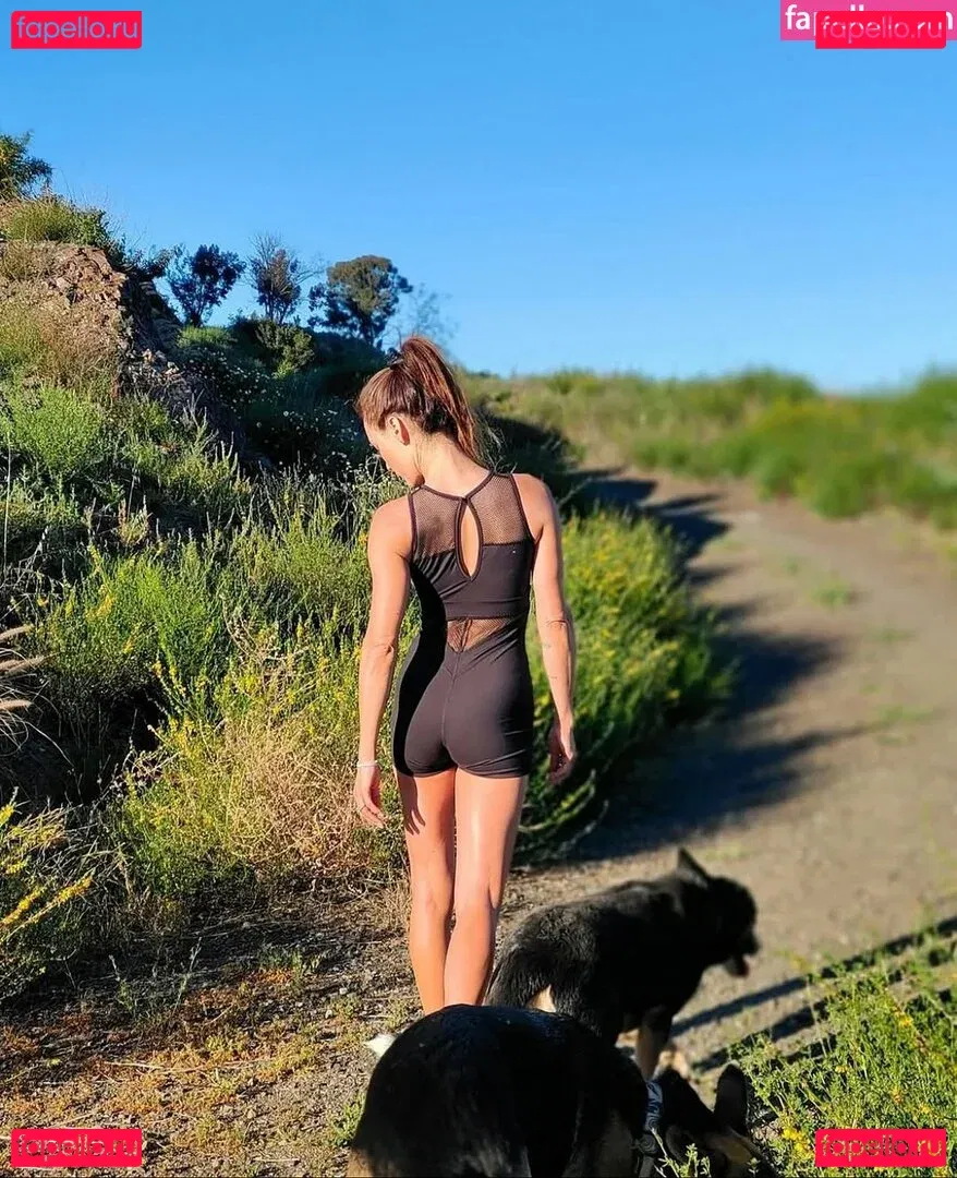 Maggie Q Onlyfans Photo Gallery 