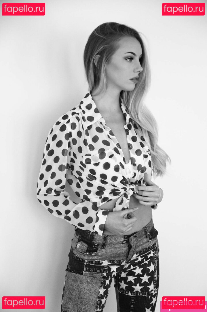 Ali Miller Nude Onlyfans Photo 9