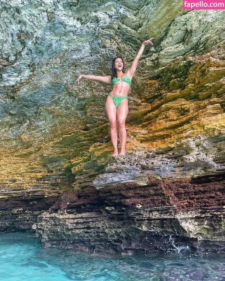 Humberly González Onlyfans Photo Gallery 