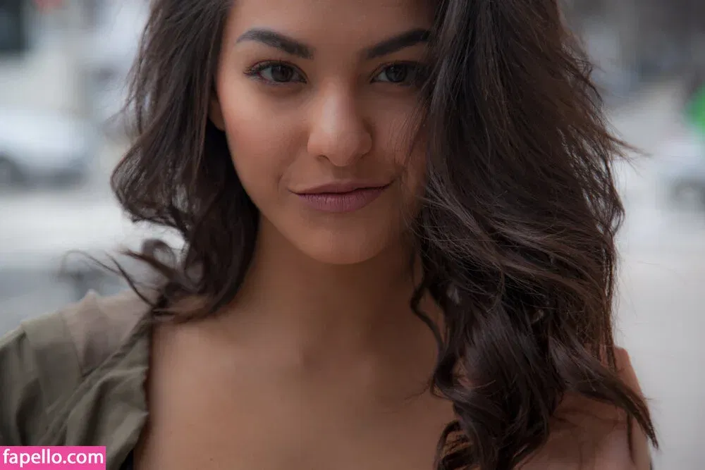 Humberly González Onlyfans Photo Gallery 