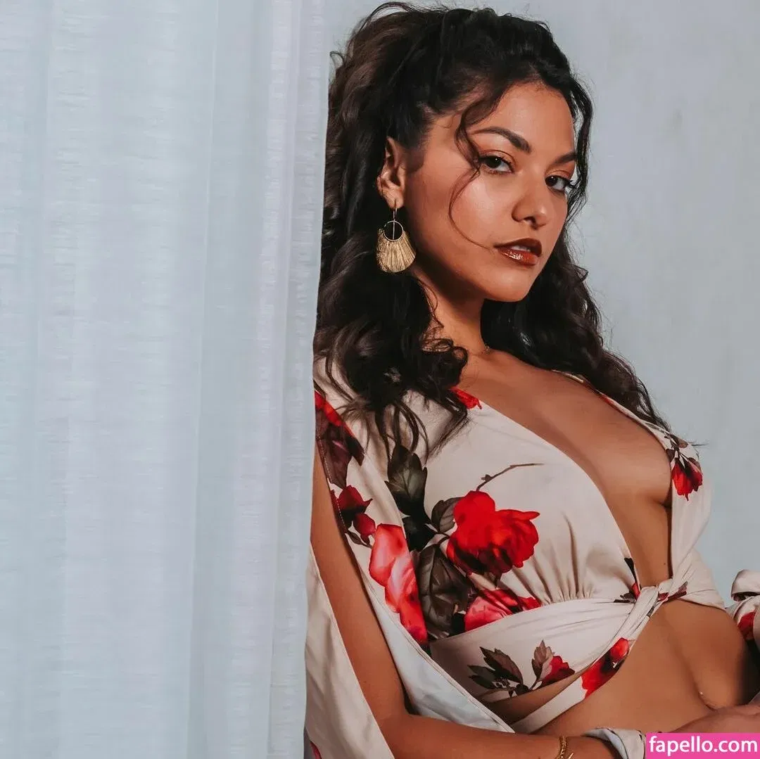 Humberly González Onlyfans Photo Gallery 