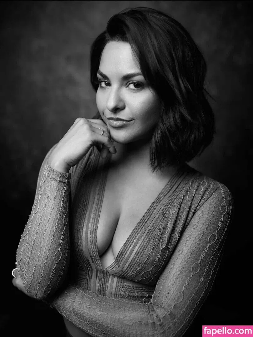 Humberly González Onlyfans Photo Gallery 