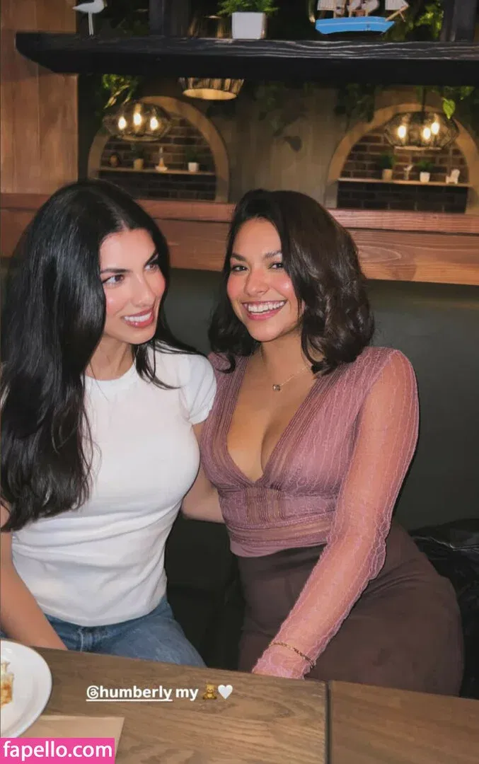 Humberly González Onlyfans Photo Gallery 