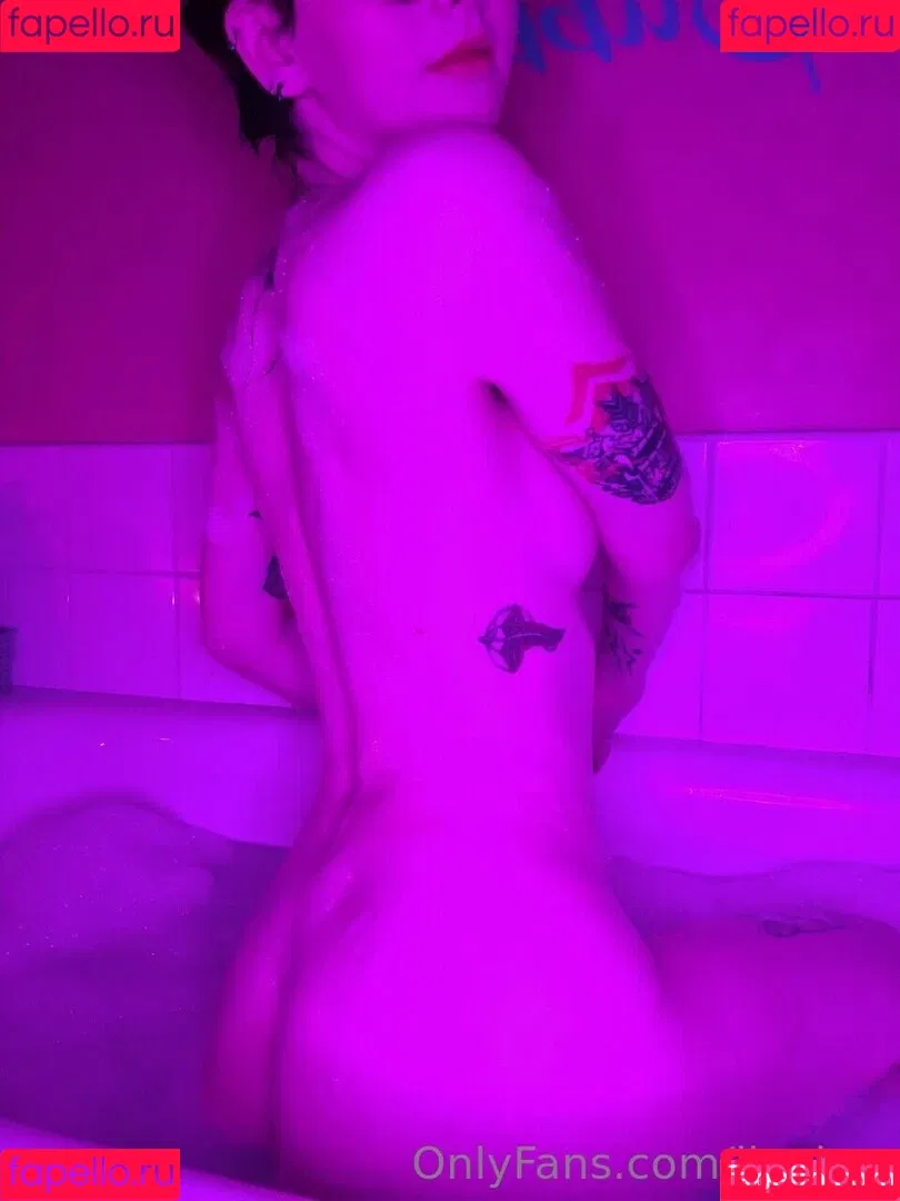LouiseJulie Onlyfans Photo Gallery 