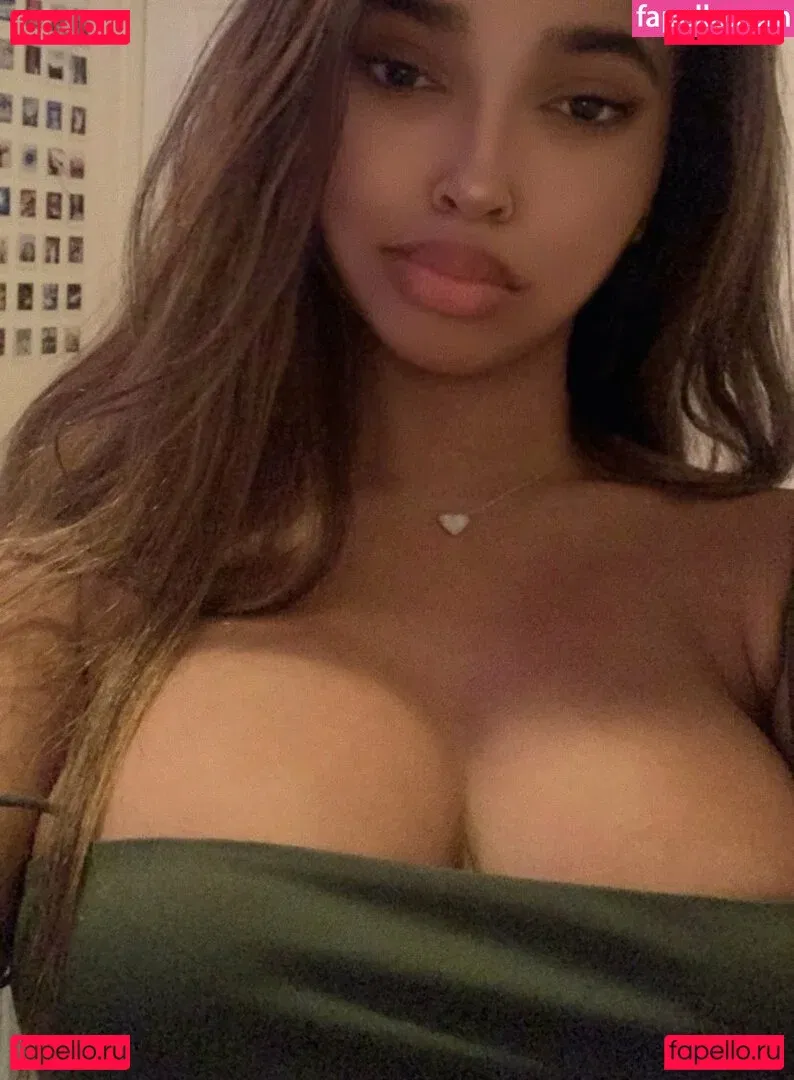 dezzywaifuvip Onlyfans Photo Gallery 