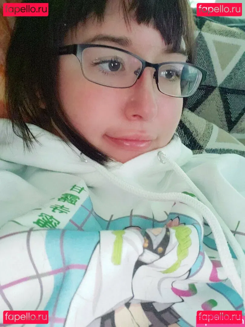 yureta2 Onlyfans Photo Gallery 