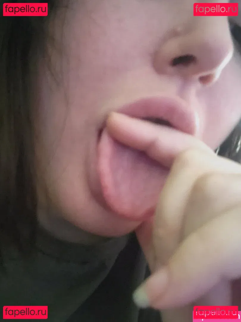 yureta2 Onlyfans Photo Gallery 