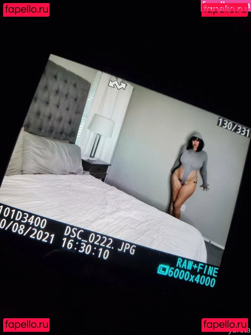 yureta2 Onlyfans Photo Gallery 