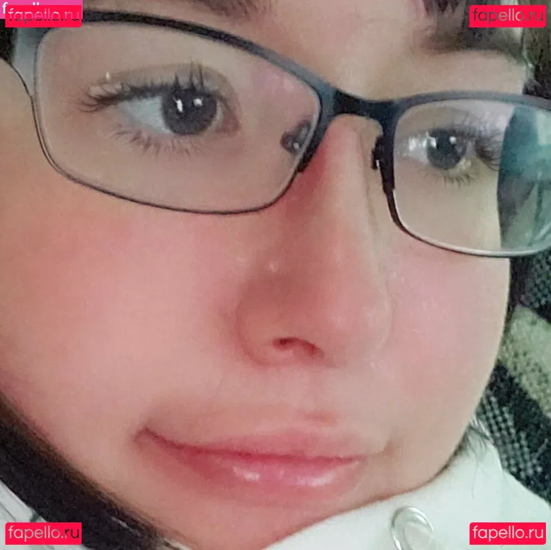 yureta2 Onlyfans Photo Gallery 