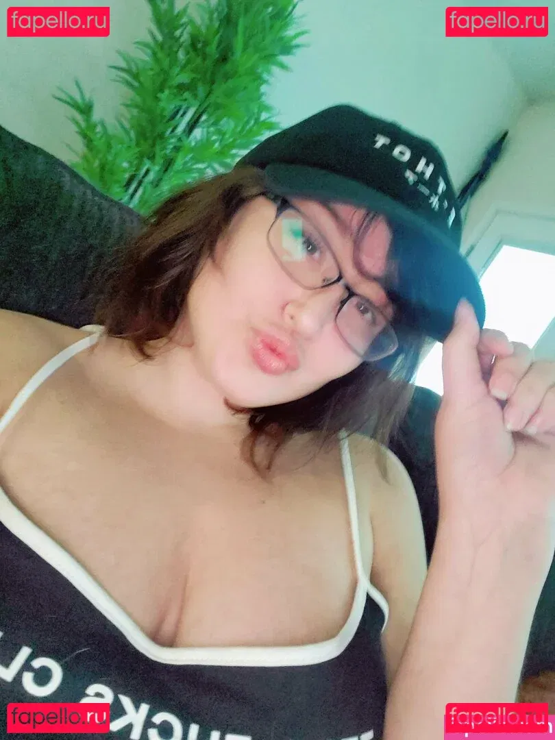 yureta2 Onlyfans Photo Gallery 