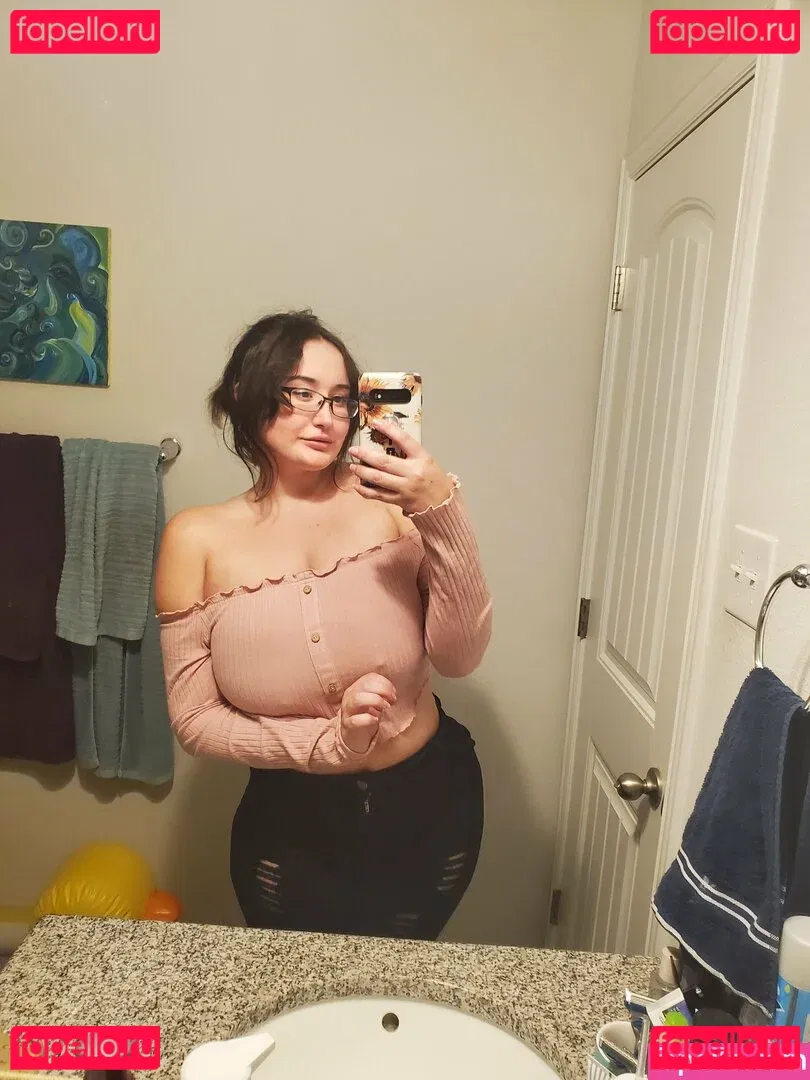 yureta2 Onlyfans Photo Gallery 