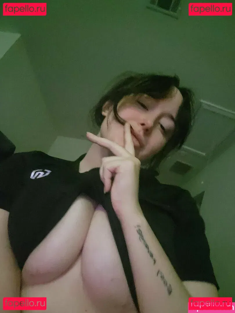 yureta2 Onlyfans Photo Gallery 