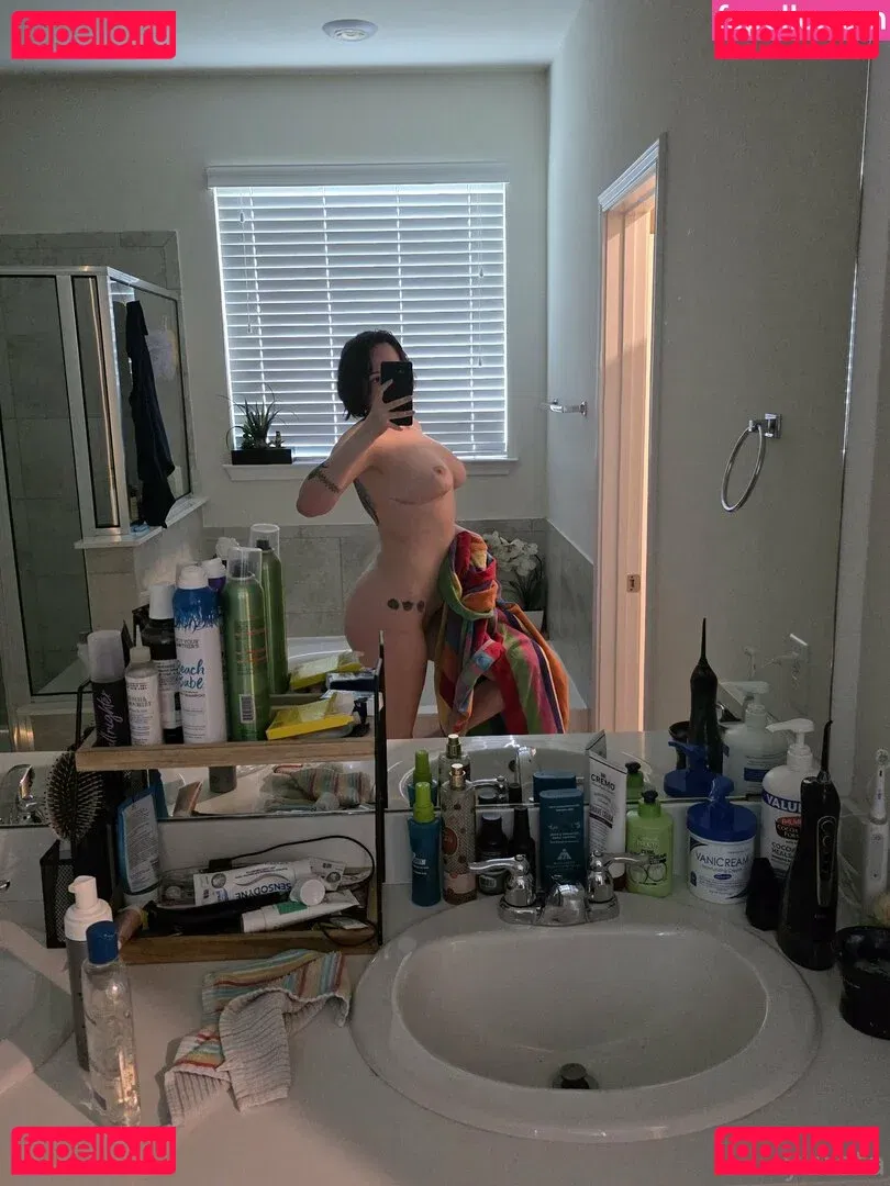 yureta2 Onlyfans Photo Gallery 