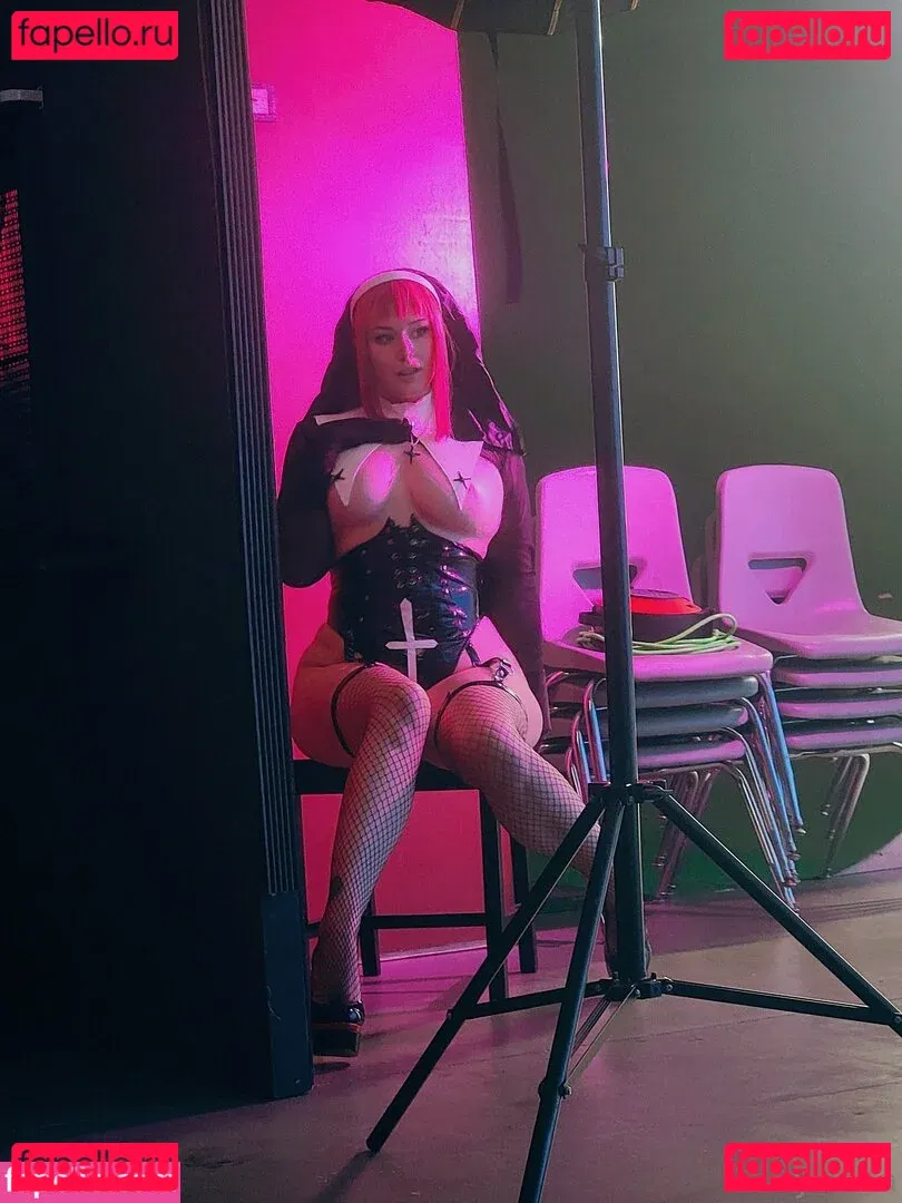 yureta2 Onlyfans Photo Gallery 