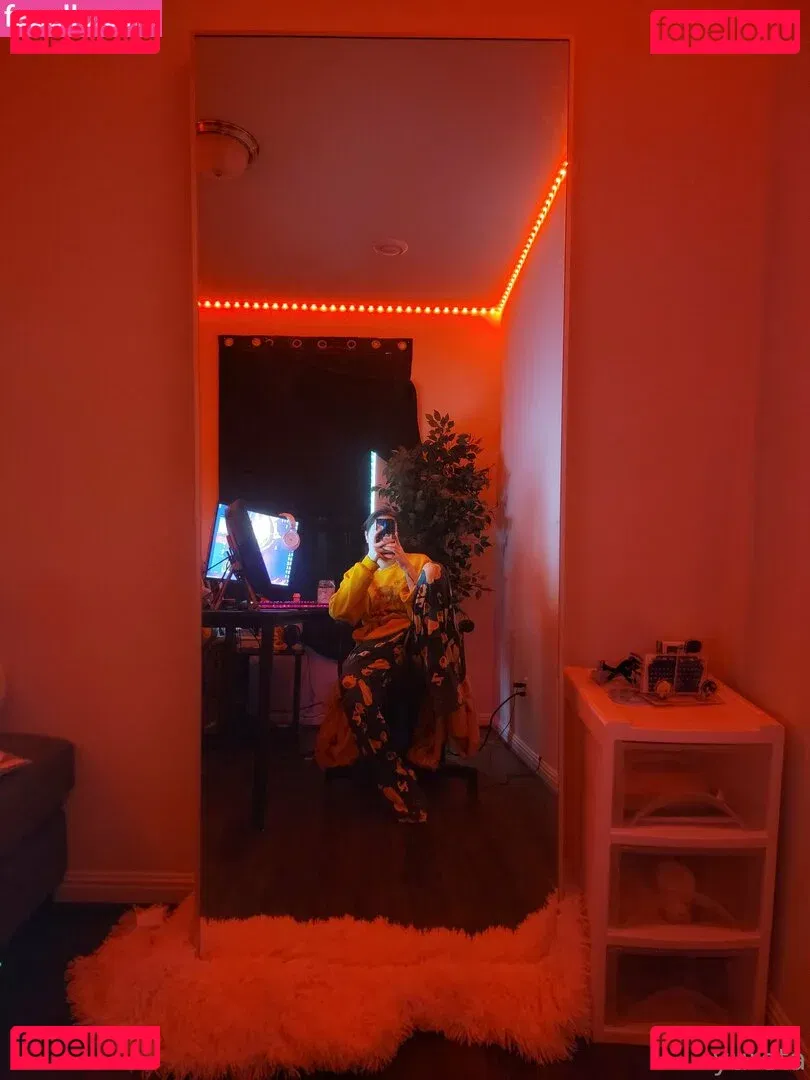 yureta2 Onlyfans Photo Gallery 