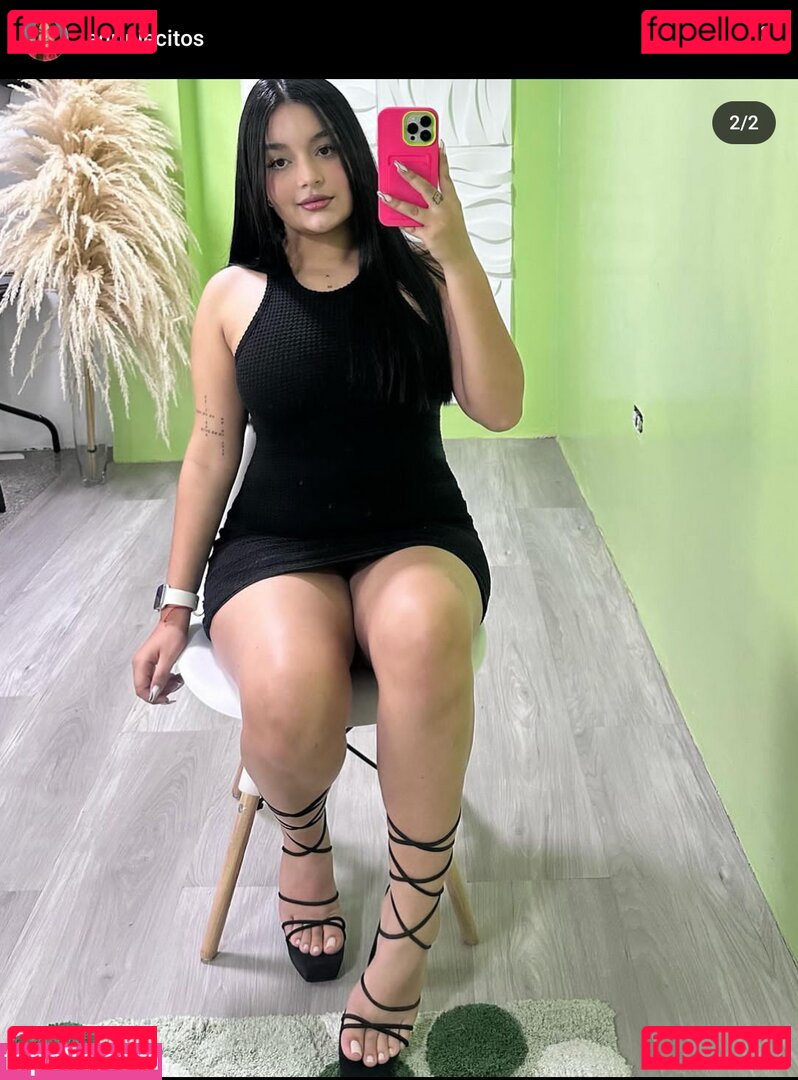 Adri Feet Nude Onlyfans Photo 9