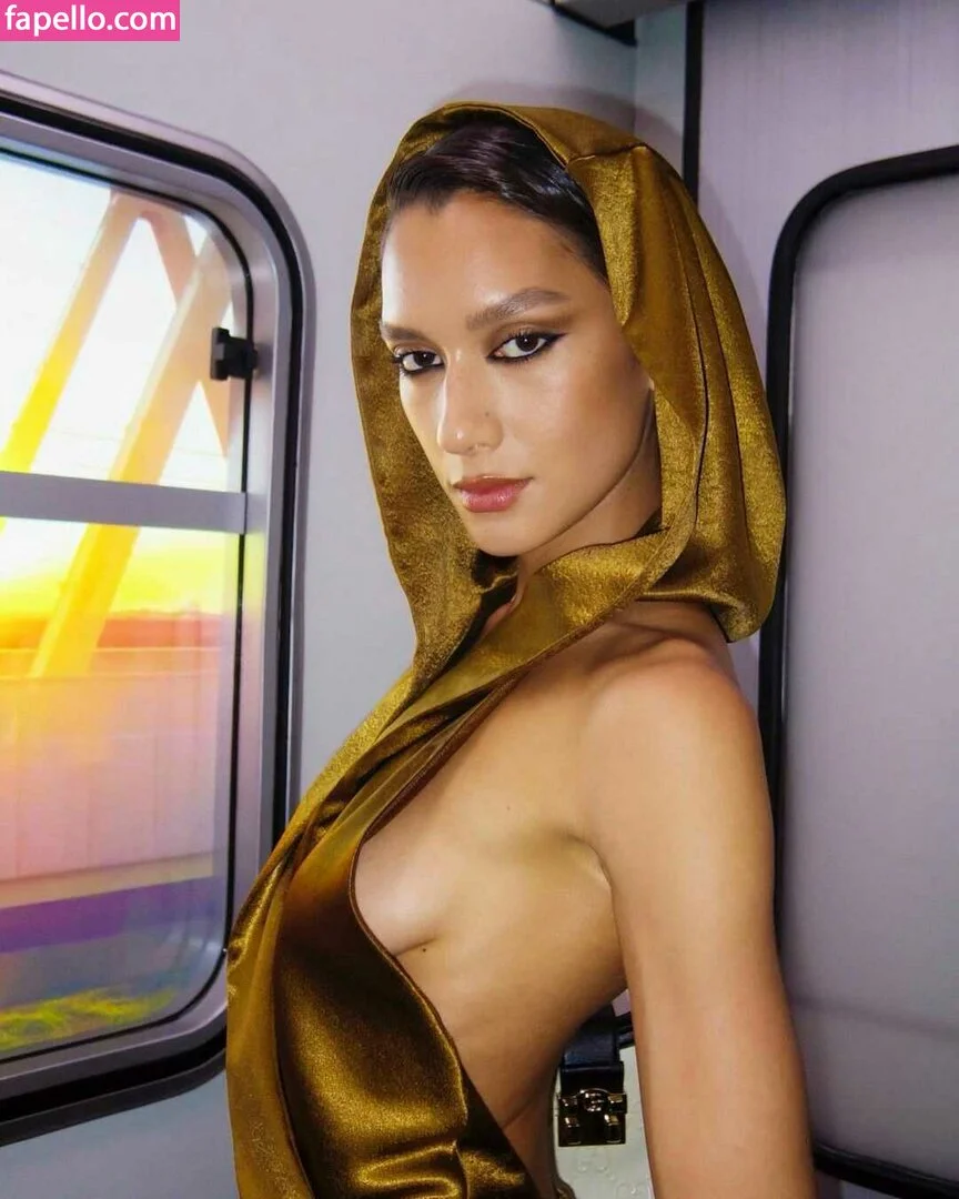 Manahou Mackay Onlyfans Photo Gallery 