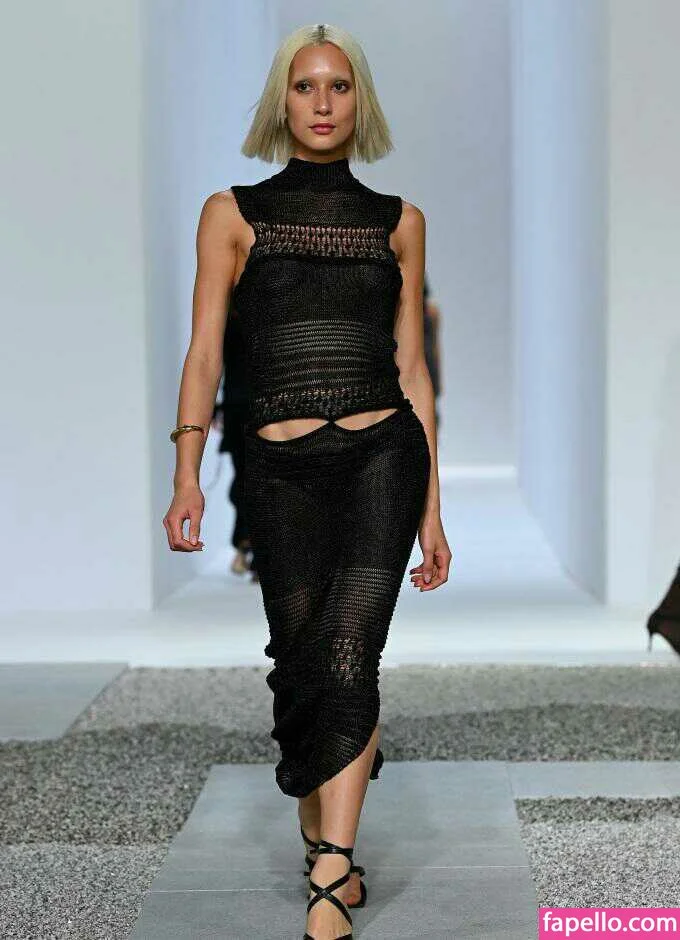 Manahou Mackay Onlyfans Photo Gallery 