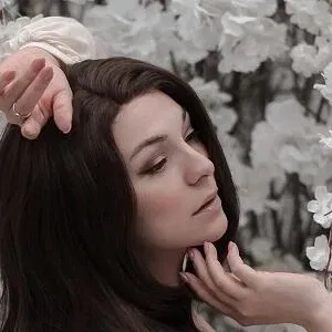 Dear Iris Onlyfans Photo Gallery 